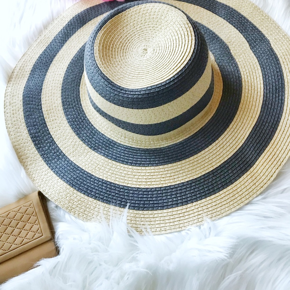 Striped Sun Hat - Picture 2 of 8